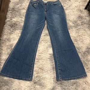 Abound Flared Jeans Size 34 Womens Mid Rise Medium Wash Blue Denim